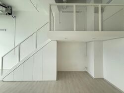 Woods Square (D25), Office #536498541